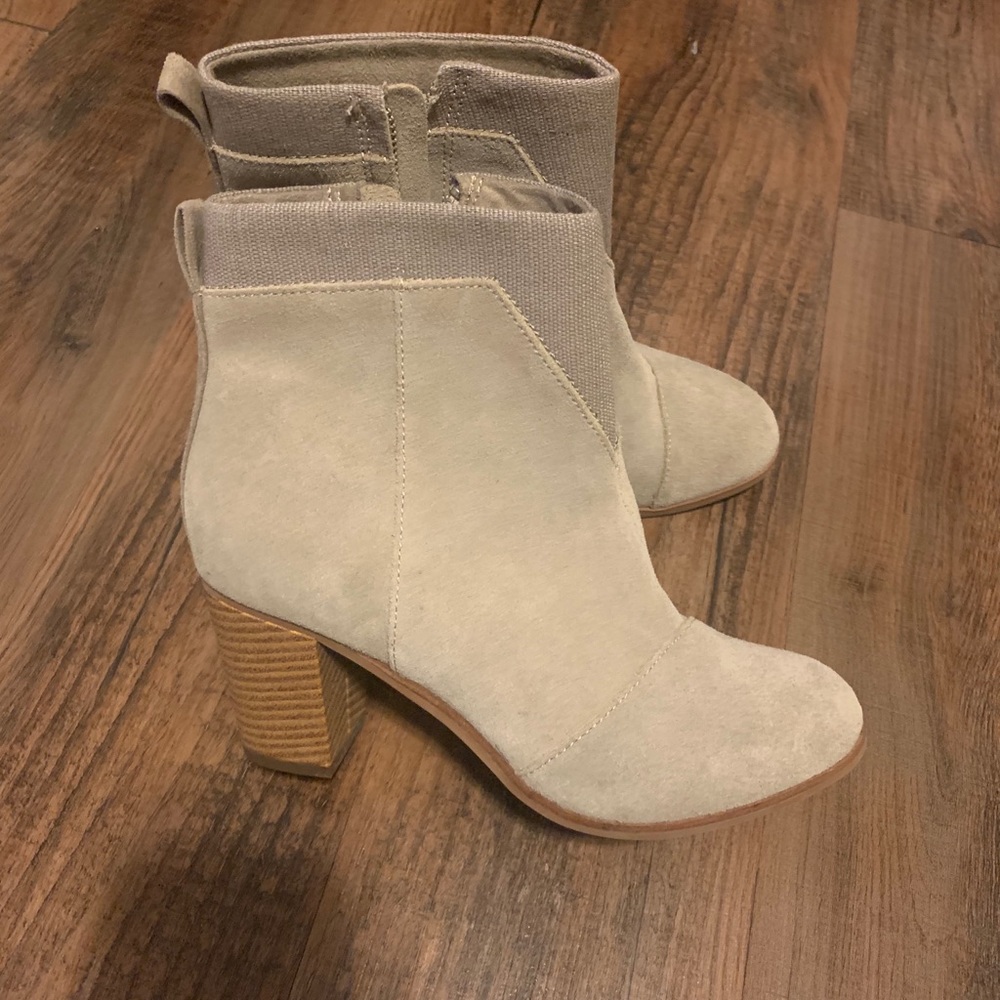 TOMS booties